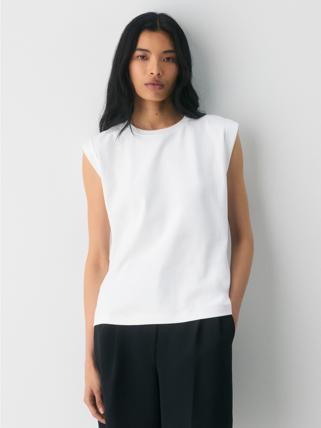 Aritzia Babaton Interlock Cotton Brickell T-Shirt